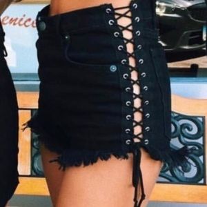 Carmar shorts size 24